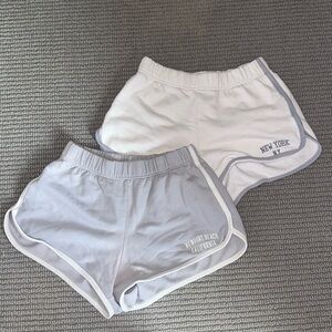 BRANDY MELVILLE 2 PAIRS OF SHORTS !!!